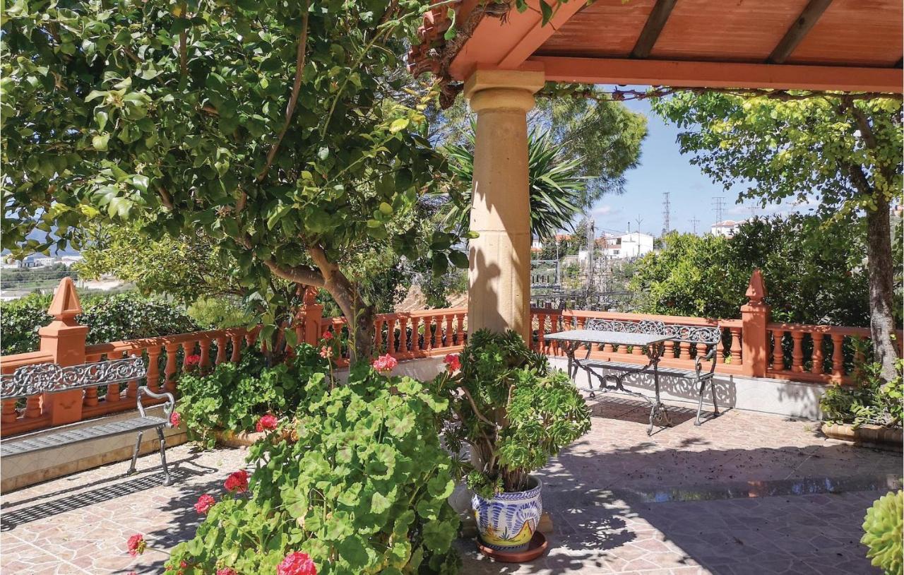 Pet Friendly Home In Olvera With Kitchen المظهر الخارجي الصورة