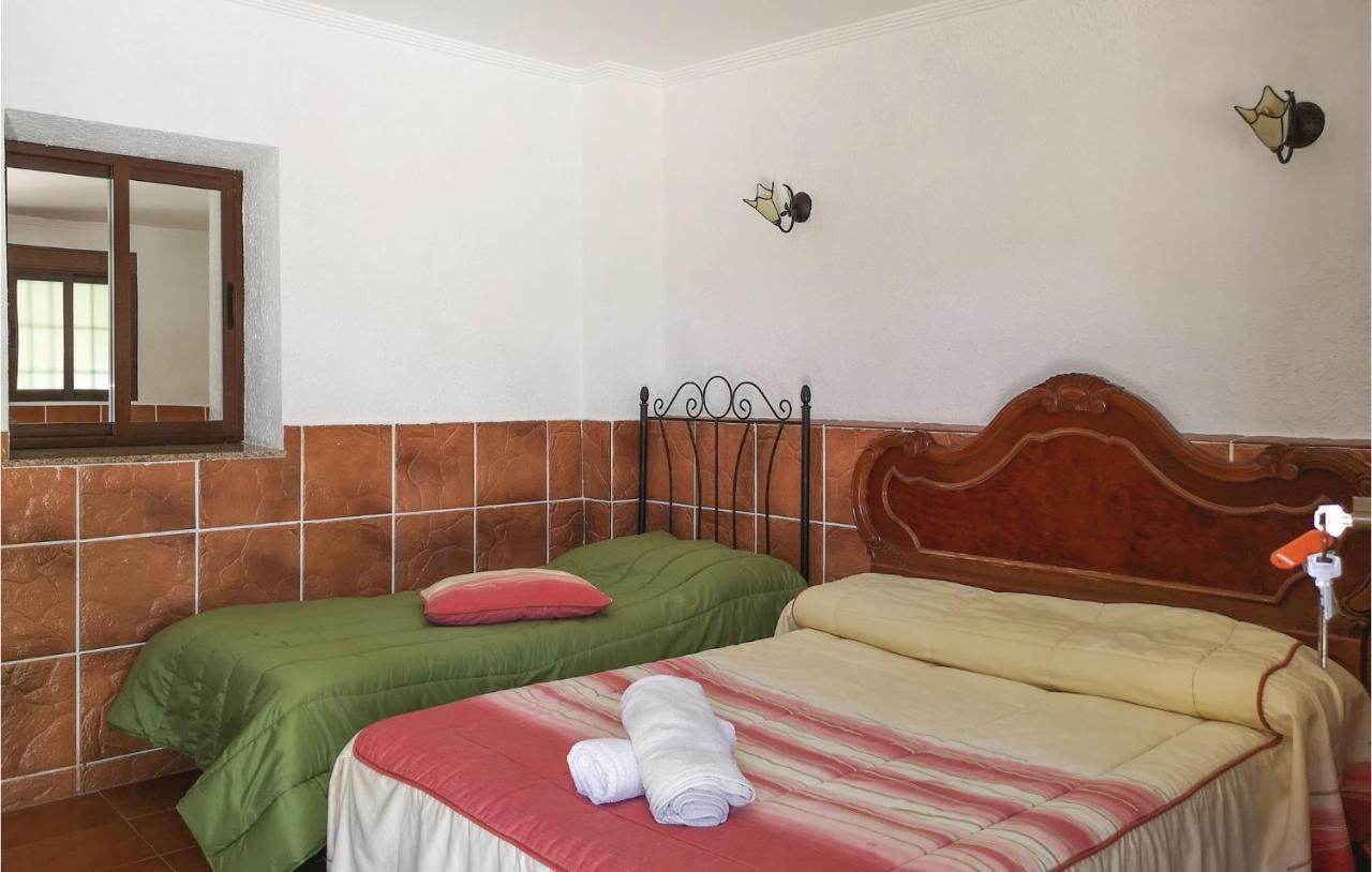 Pet Friendly Home In Olvera With Kitchen المظهر الخارجي الصورة